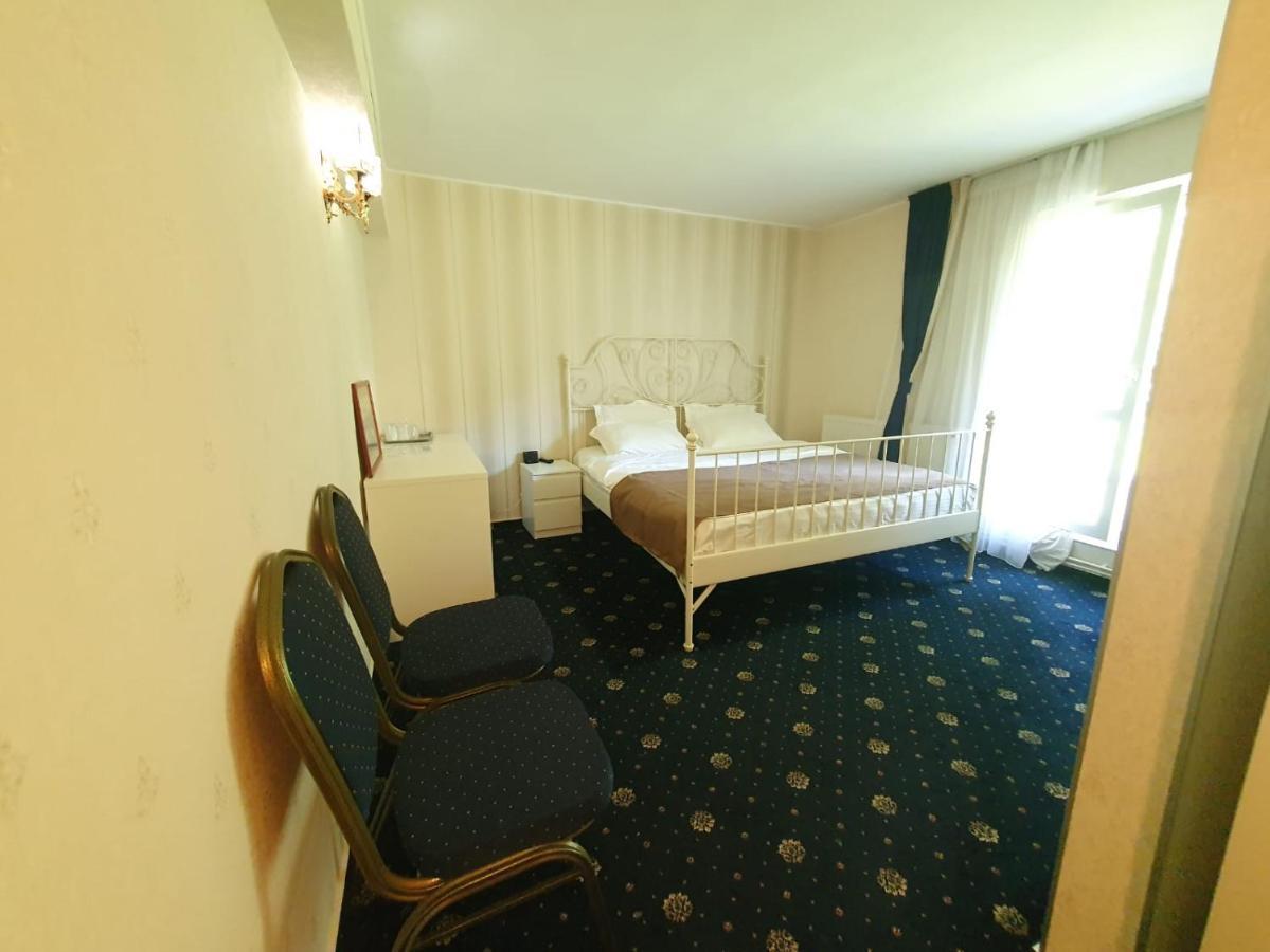 Hotel Green Palace Sinaia Exterior foto